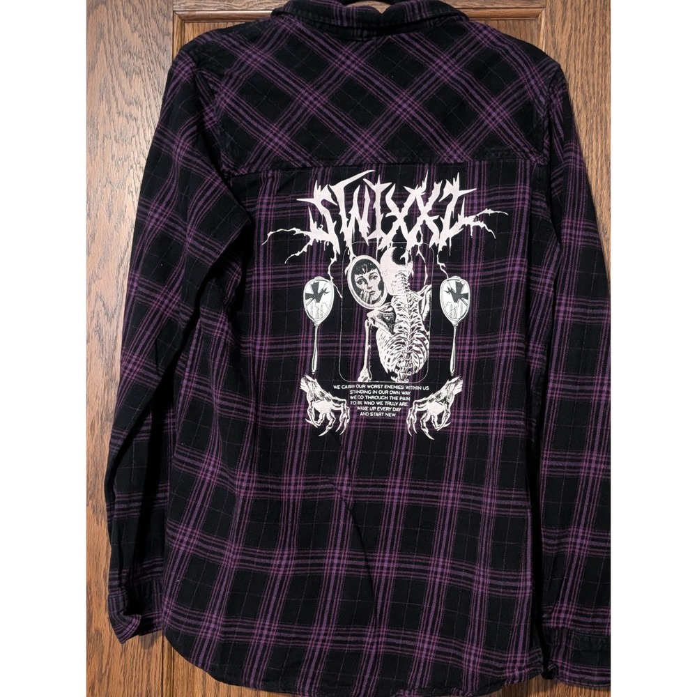 SWXKZ Flannel Shirt Black Purple Plaid Graphic Long Sleeve Button Up Size S